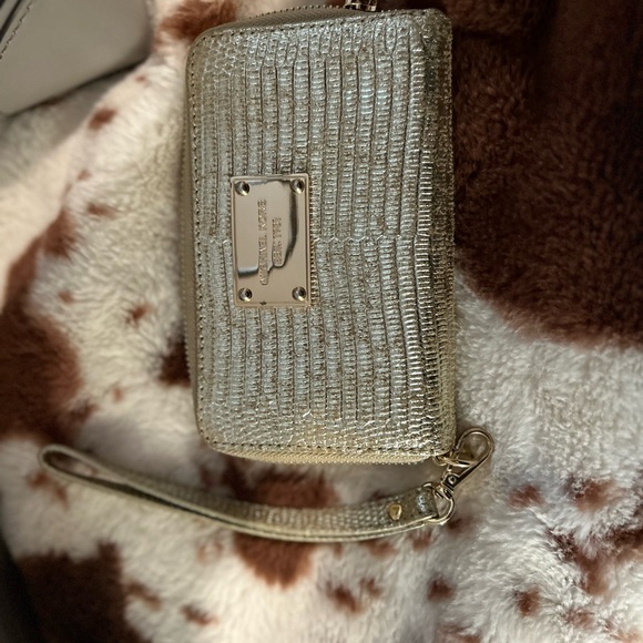Gold MK wristlet - Picture 2 of 2